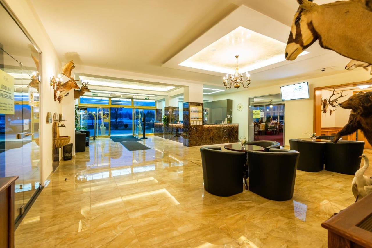 Spa Hotel Diana Frantiskovy Lazne Exterior photo